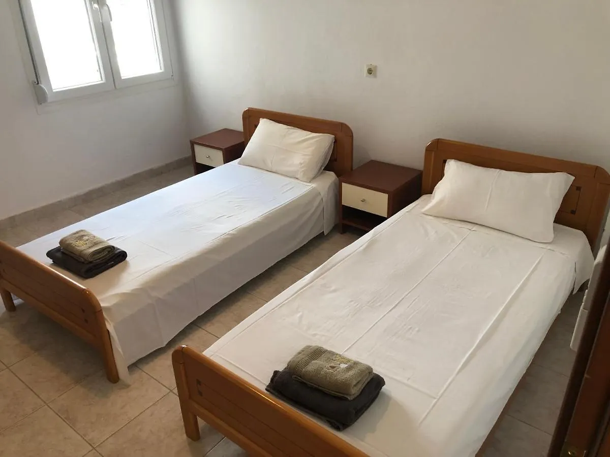 Irida Apartments Nea Skioni