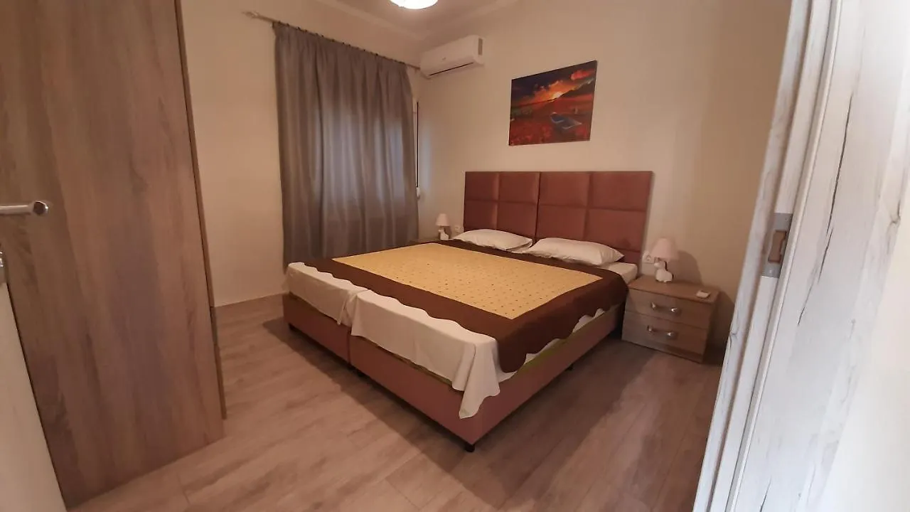 Irida Apartments Nea Skioni