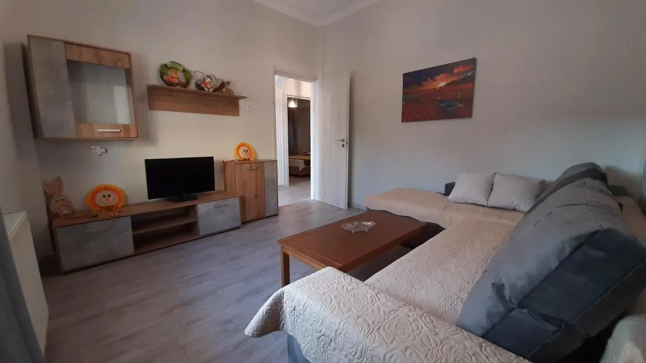 Irida Apartments Nea Skioni