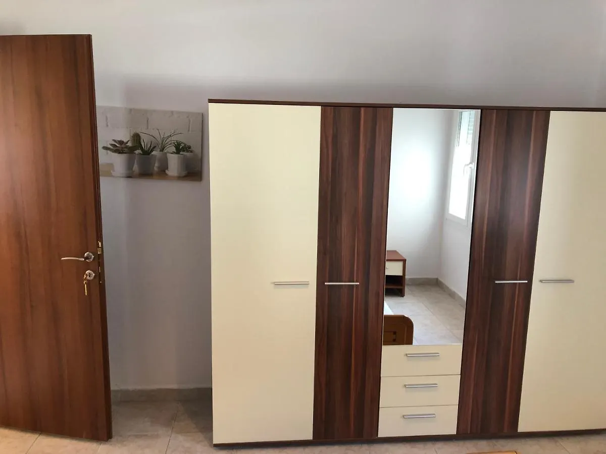 Irida Apartments Nea Skioni